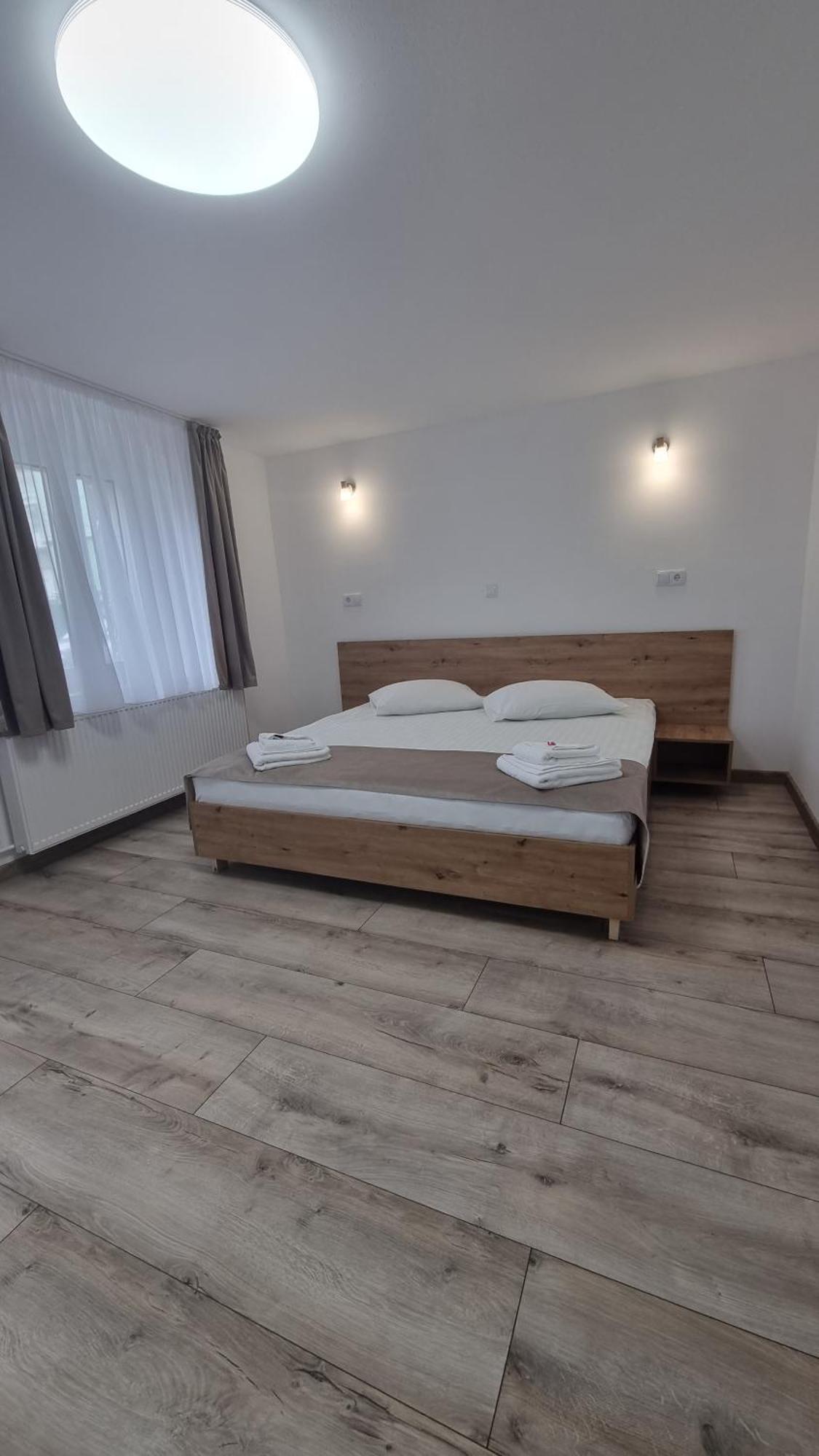 Lindenhaus Hotel Sibiu Luaran gambar