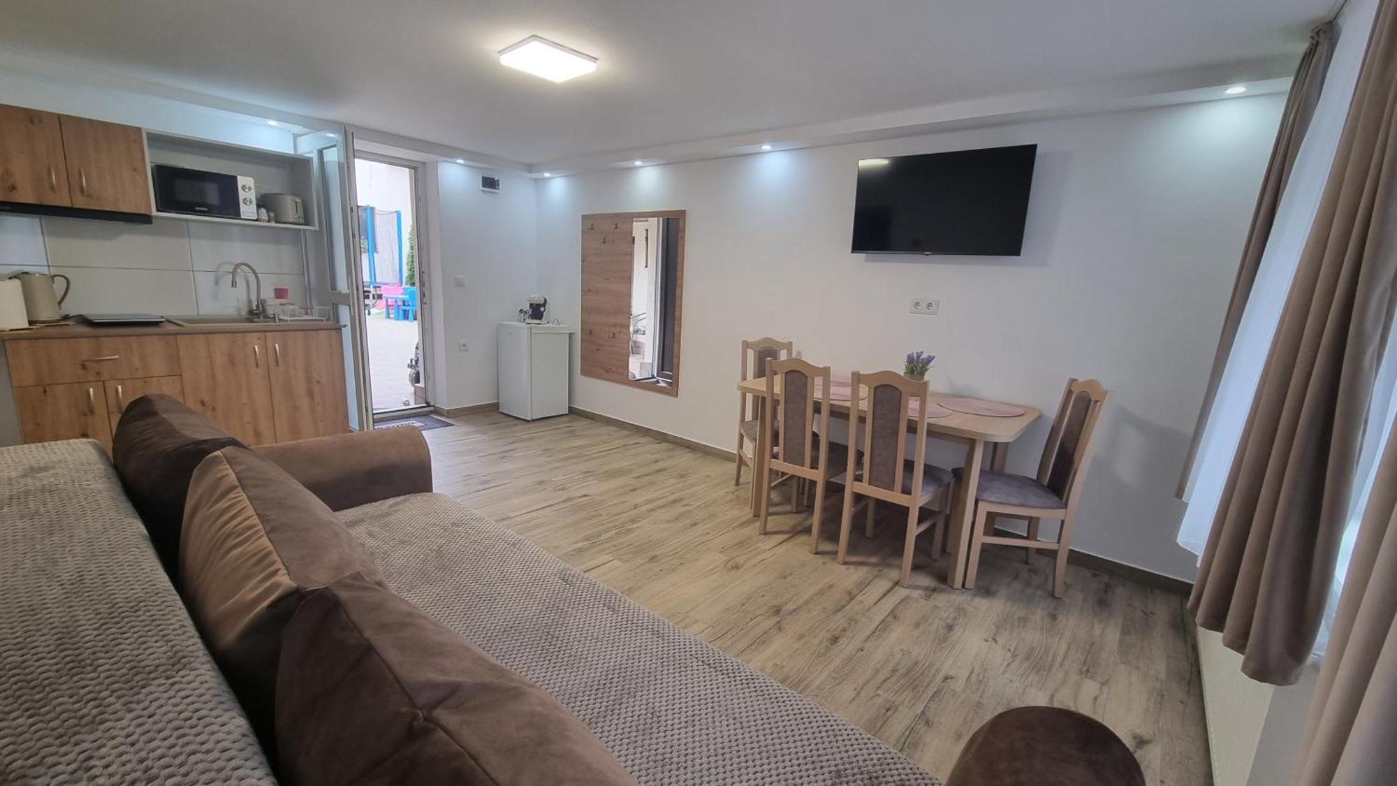 Lindenhaus Hotel Sibiu Luaran gambar